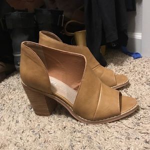 Miim Heels